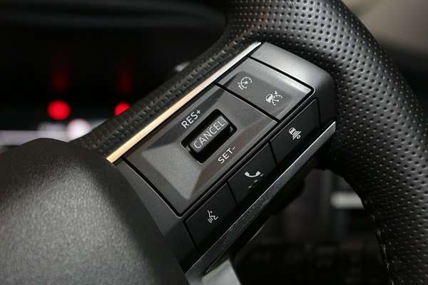 2024 Mitsubishi Outlander LS ZM