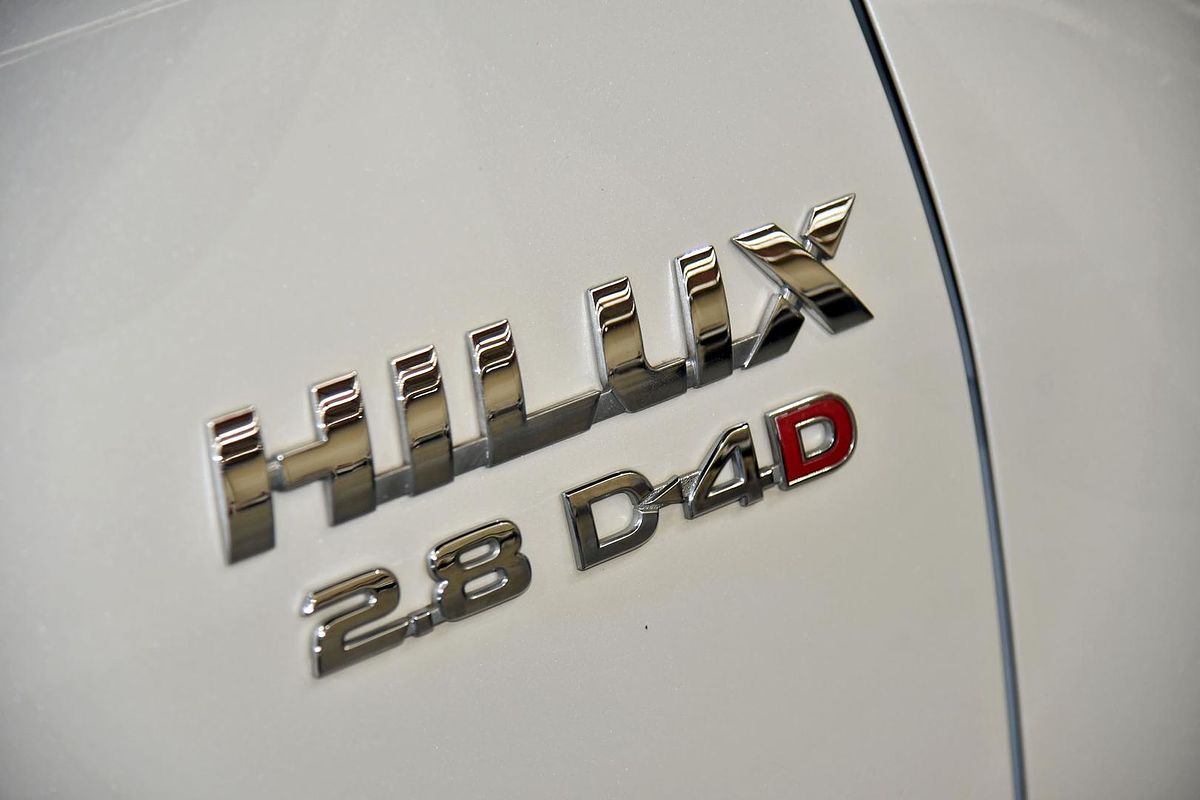 2018 Toyota Hilux SR5 GUN126R 4X4