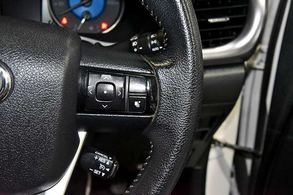 2018 Toyota Hilux SR5 GUN126R 4X4