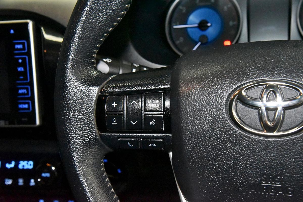 2018 Toyota Hilux SR5 GUN126R 4X4