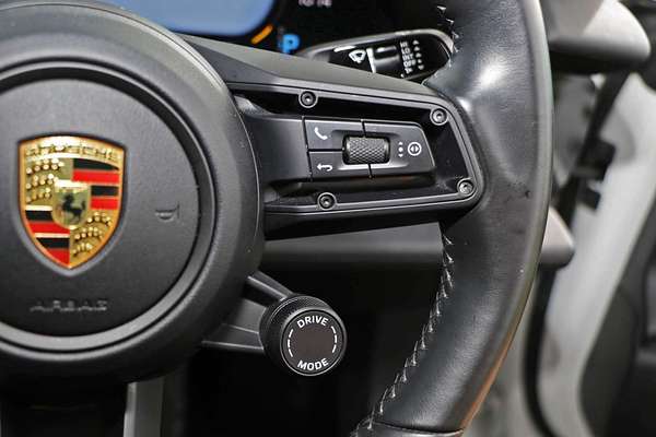 2021 Porsche Taycan Y1A