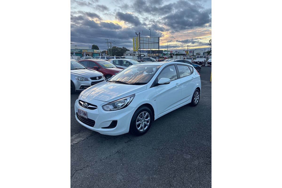 2012 Hyundai Accent Active RB