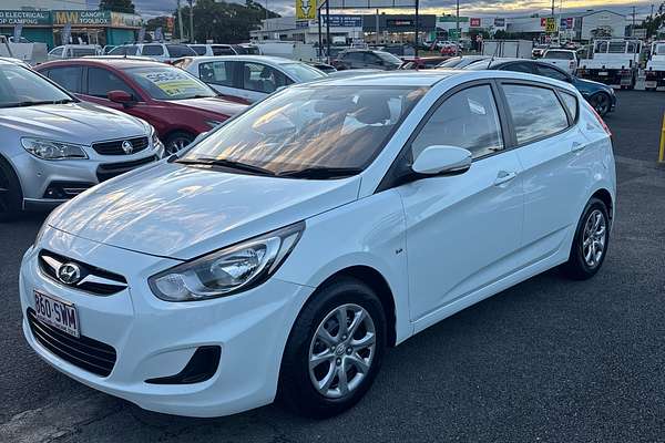 2012 Hyundai Accent Active RB