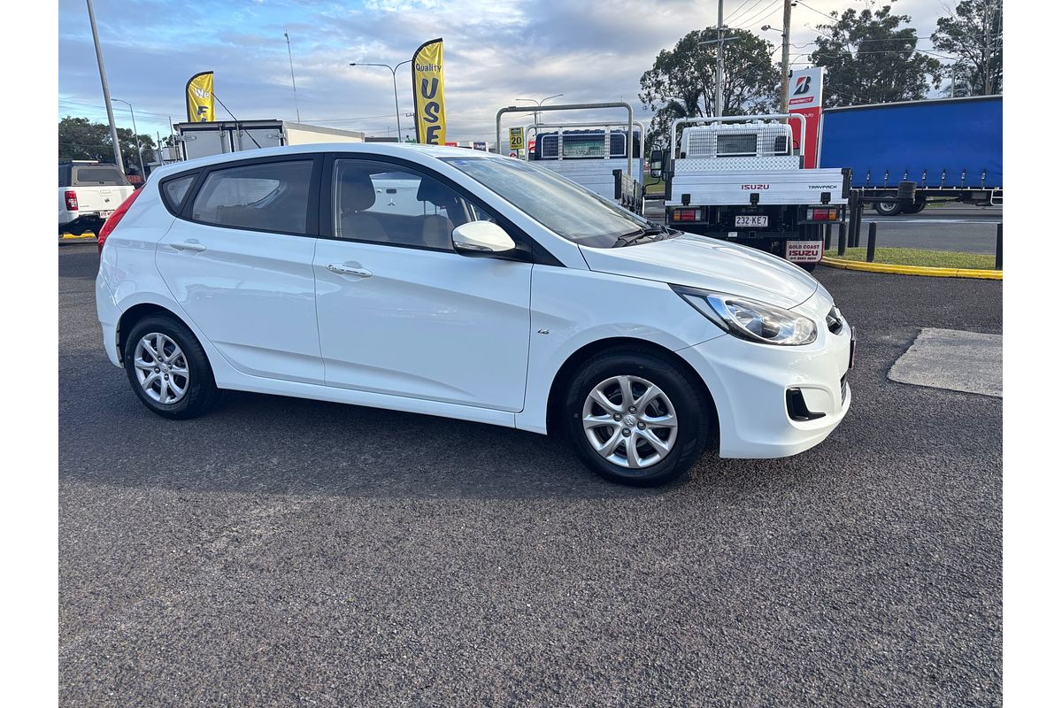 2012 Hyundai Accent Active RB