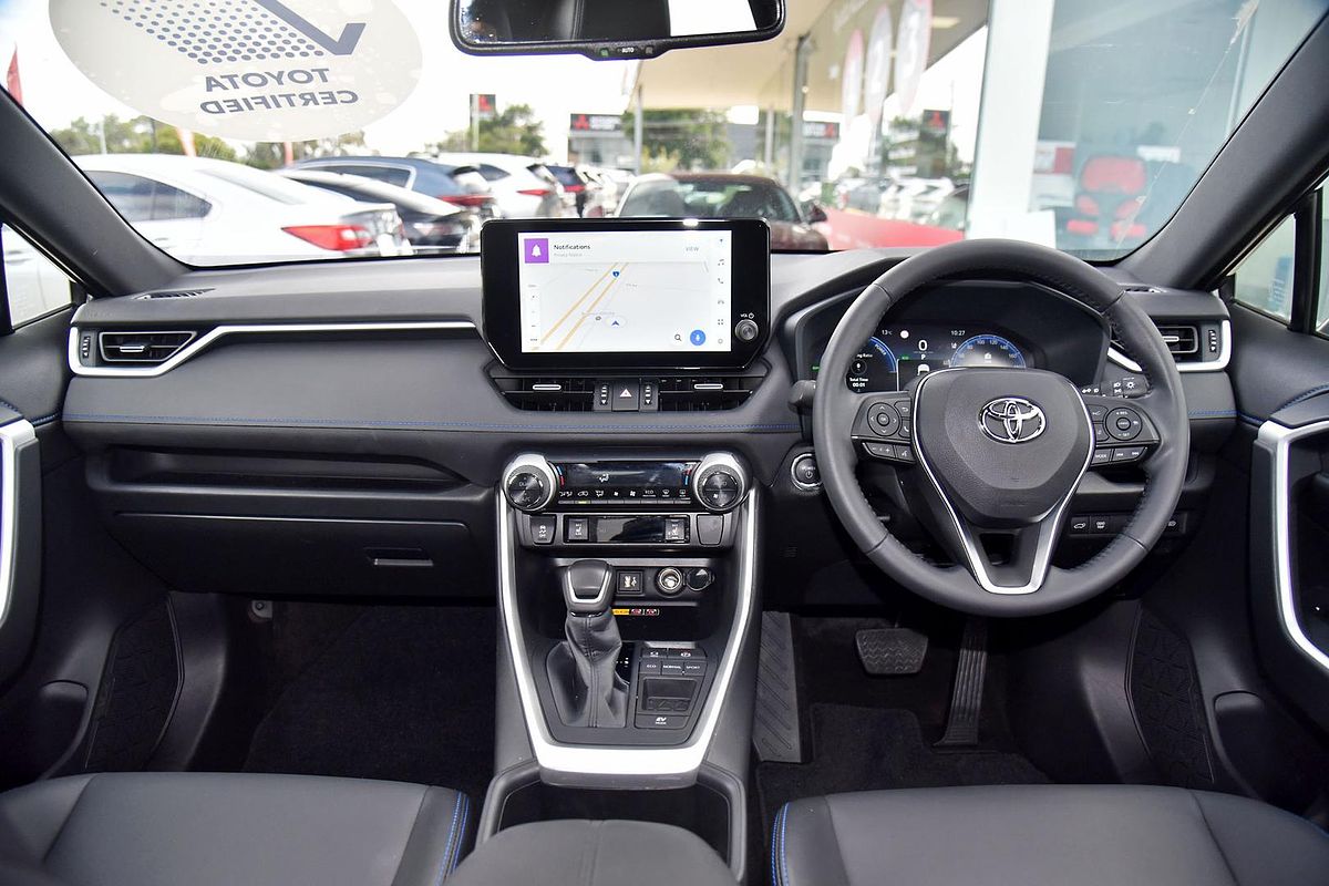 2024 Toyota RAV4 XSE AXAH52R