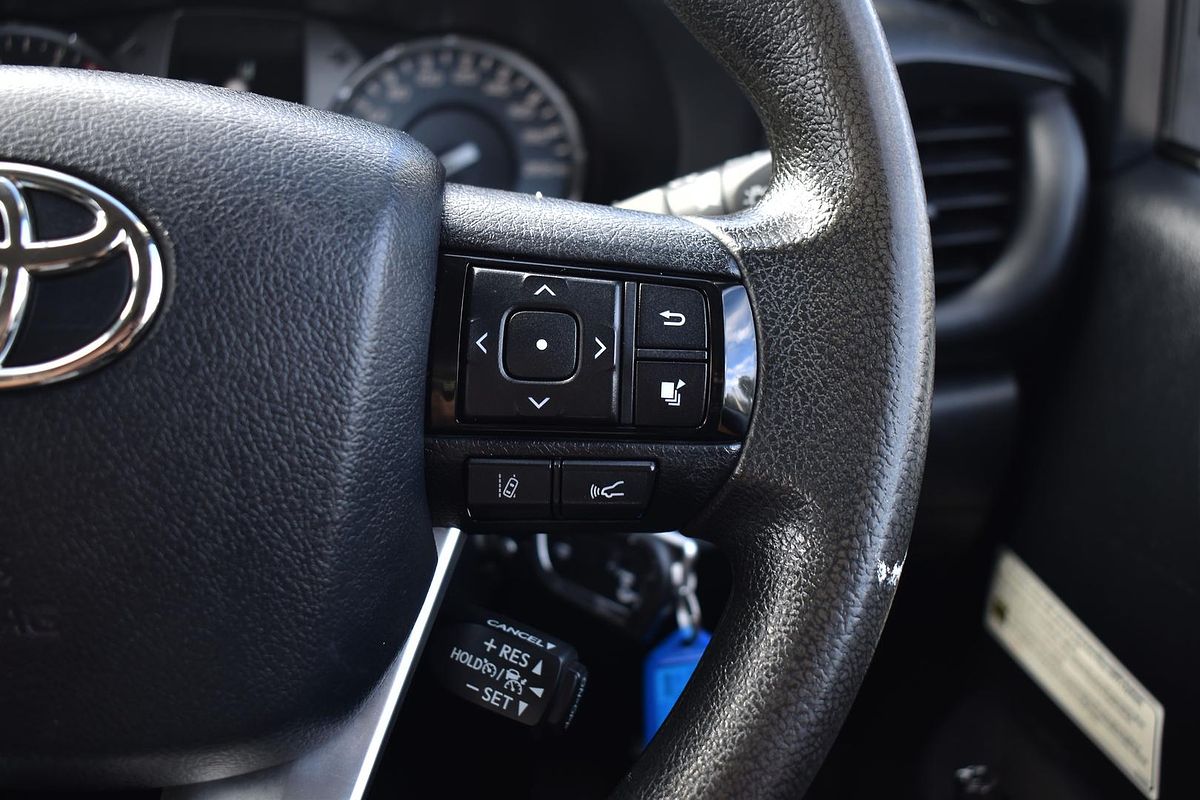 2021 Toyota Hilux SR GUN126R 4X4