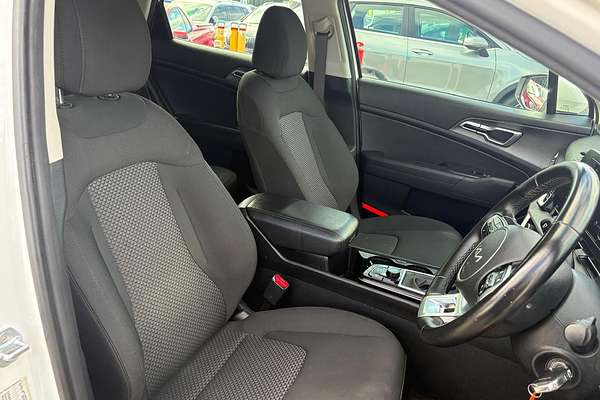 2022 Kia Sportage S NQ5