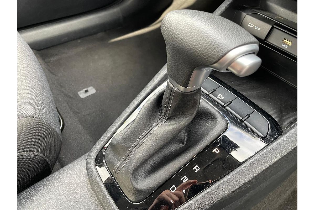 2023 Kia Stonic S YB