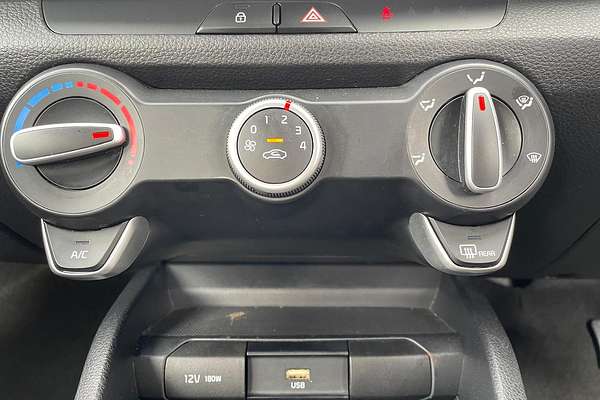 2023 Kia Stonic S YB