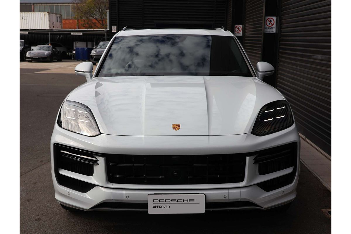 2023 Porsche Cayenne Turbo E-Hybrid 9YA II