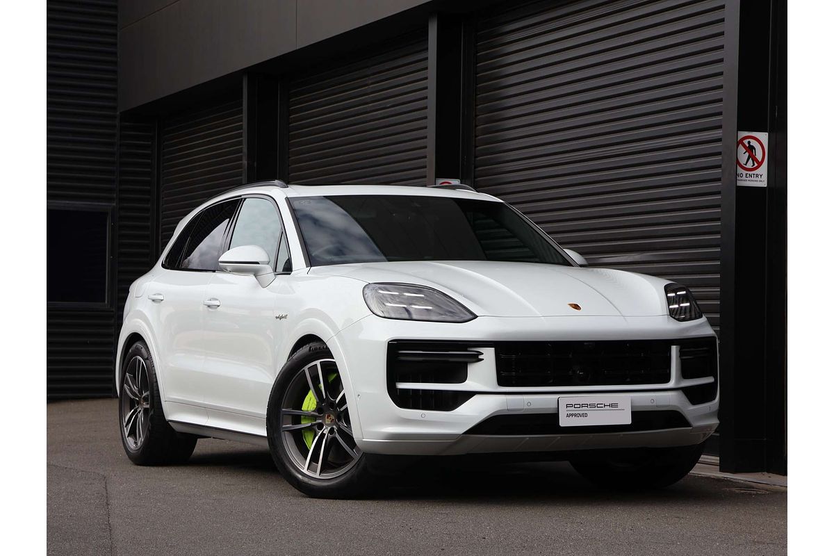 2023 Porsche Cayenne Turbo E-Hybrid 9YA II