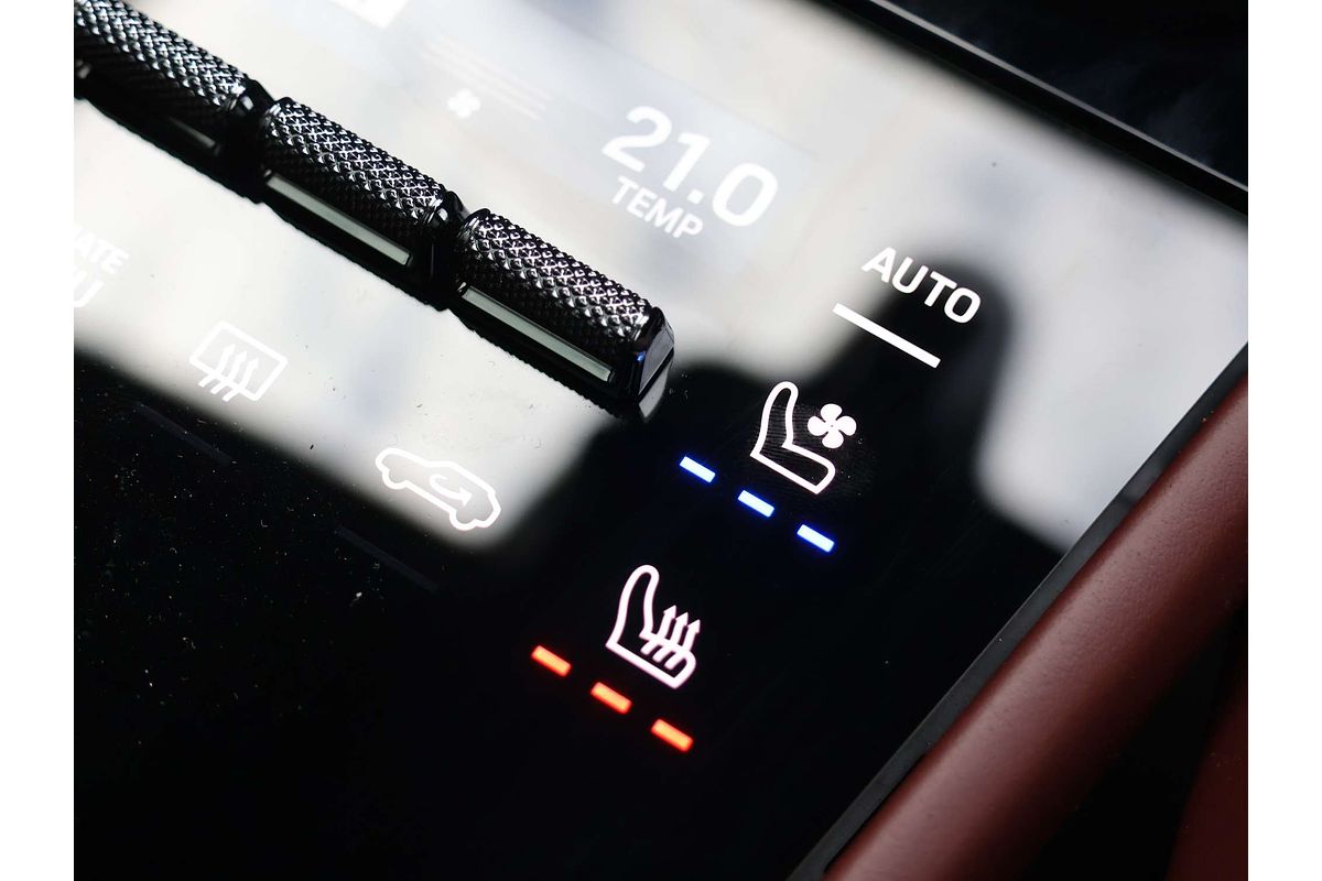 2023 Porsche Cayenne Turbo E-Hybrid 9YA II