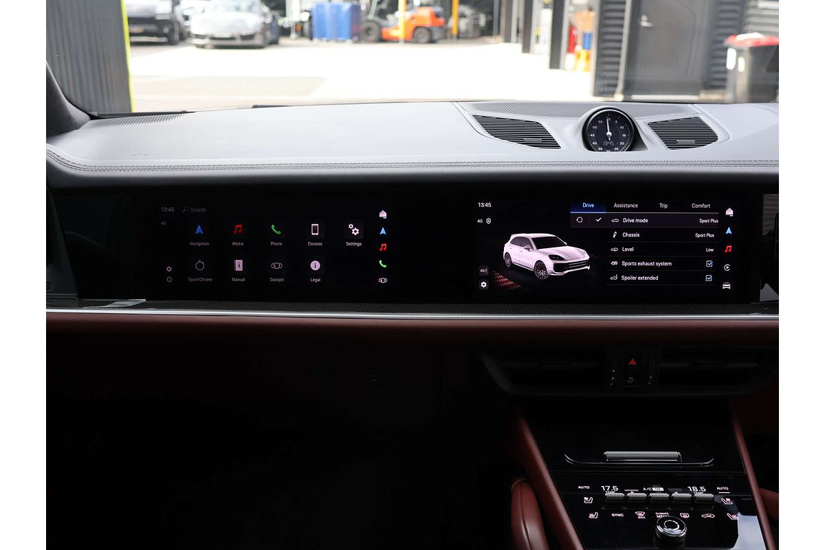 2023 Porsche Cayenne Turbo E-Hybrid 9YA II