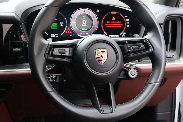 2023 Porsche Cayenne Turbo E-Hybrid 9YA II