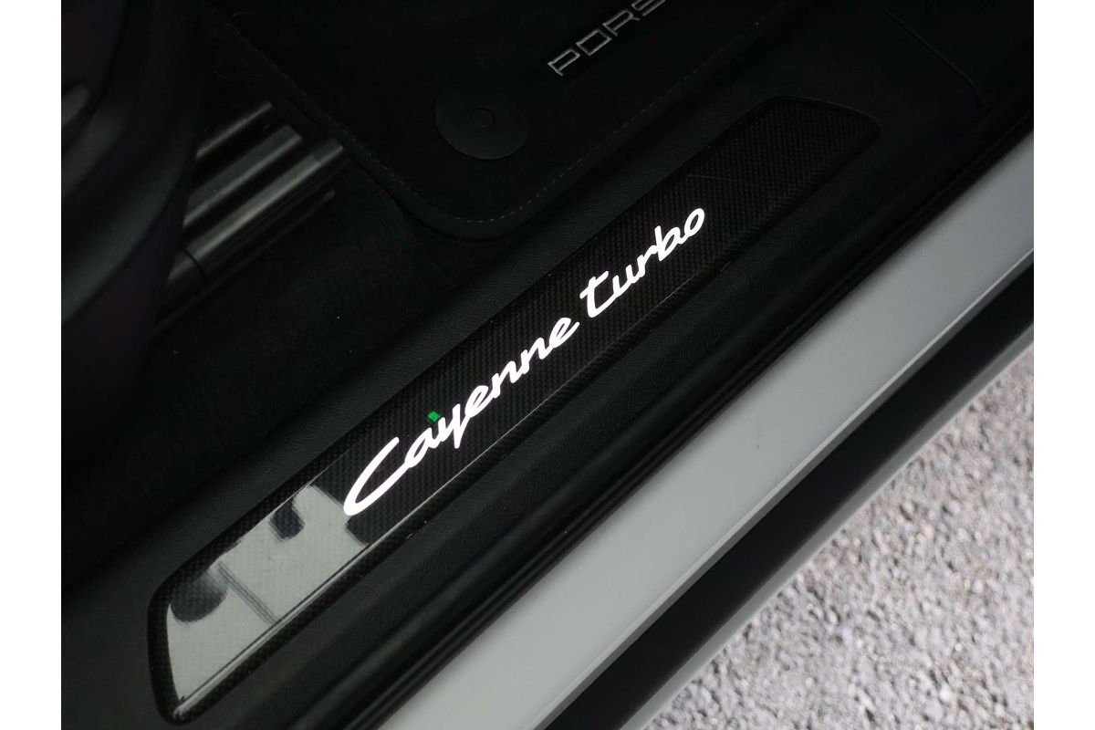 2023 Porsche Cayenne Turbo E-Hybrid 9YA II