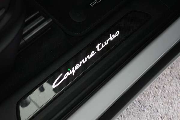 2023 Porsche Cayenne Turbo E-Hybrid 9YA II