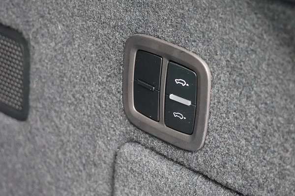 2023 Porsche Cayenne Turbo E-Hybrid 9YA II