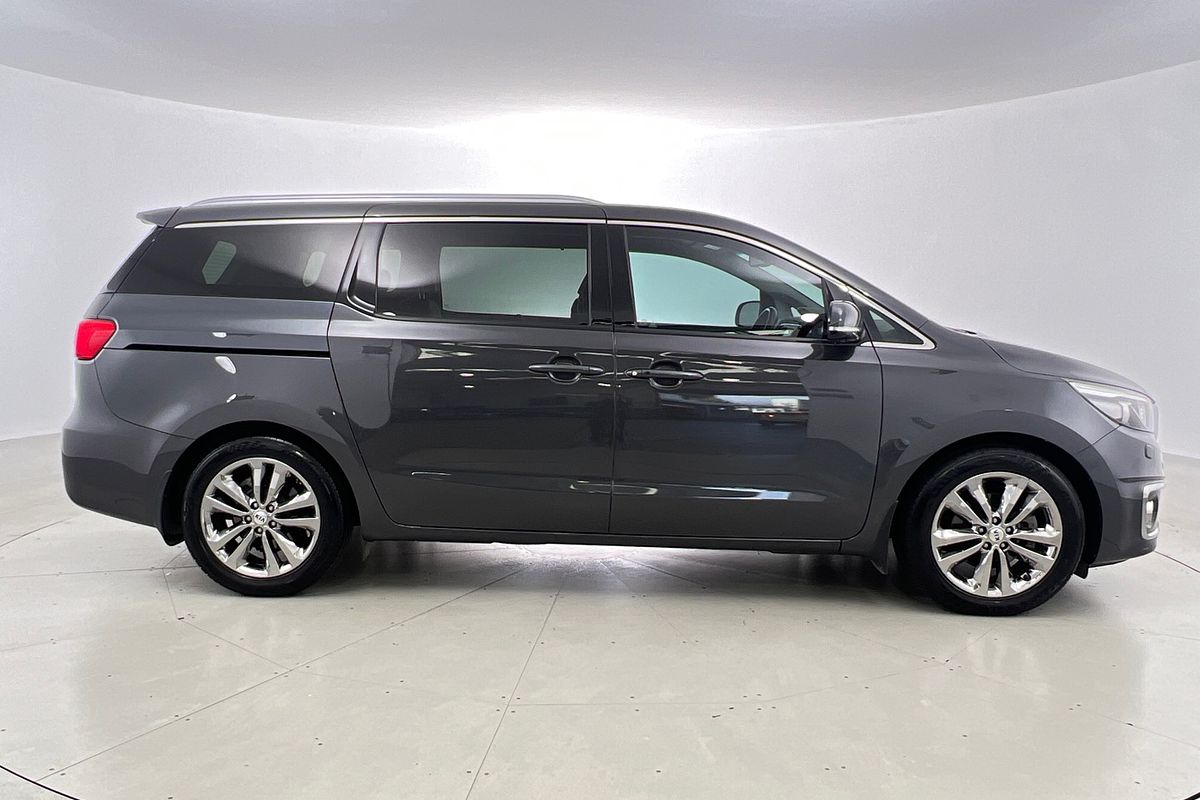 2017 Kia Carnival Platinum YP