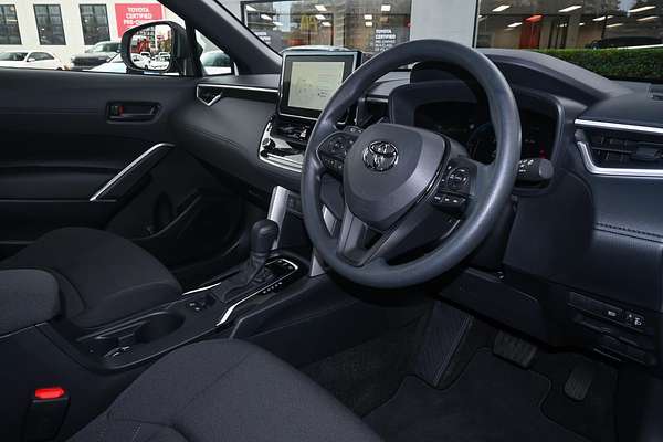 2025 Toyota Corolla Cross GX MXGH10R