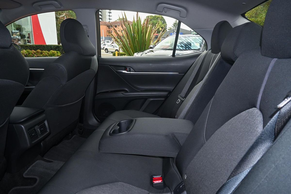 2024 Toyota Camry Ascent AXVH70R