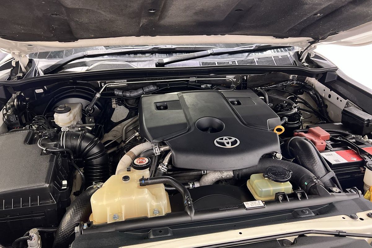 2021 Toyota Hilux SR GUN126R 4X4