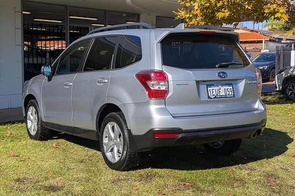 2015 Subaru Forester 2.0i-L S4