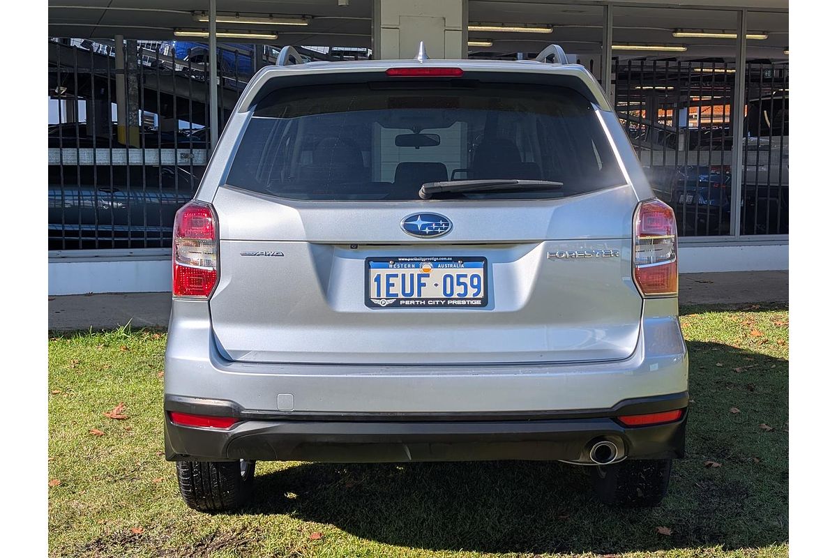 2015 Subaru Forester 2.0i-L S4