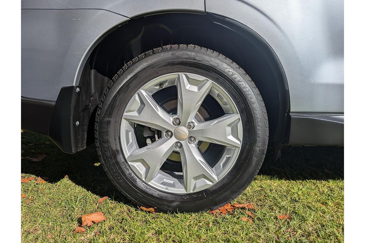 2015 Subaru Forester 2.0i-L S4