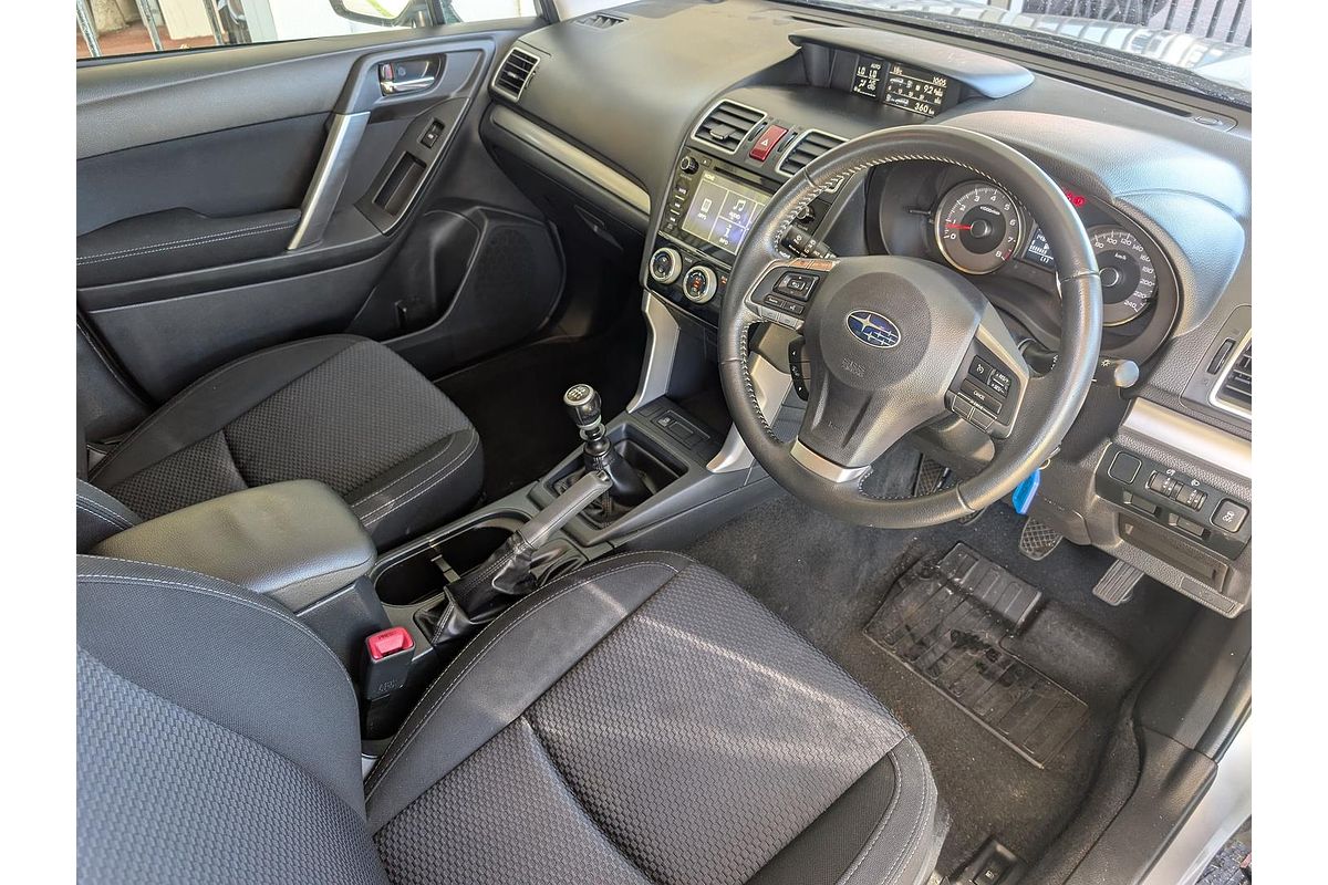 2015 Subaru Forester 2.0i-L S4