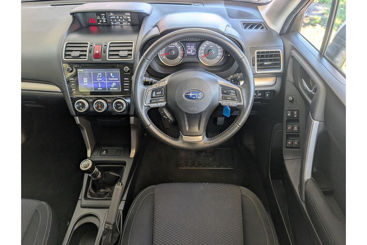 2015 Subaru Forester 2.0i-L S4