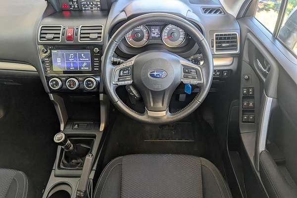 2015 Subaru Forester 2.0i-L S4
