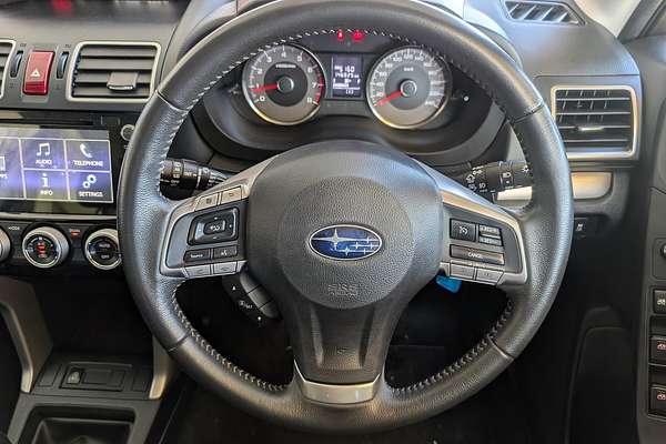 2015 Subaru Forester 2.0i-L S4