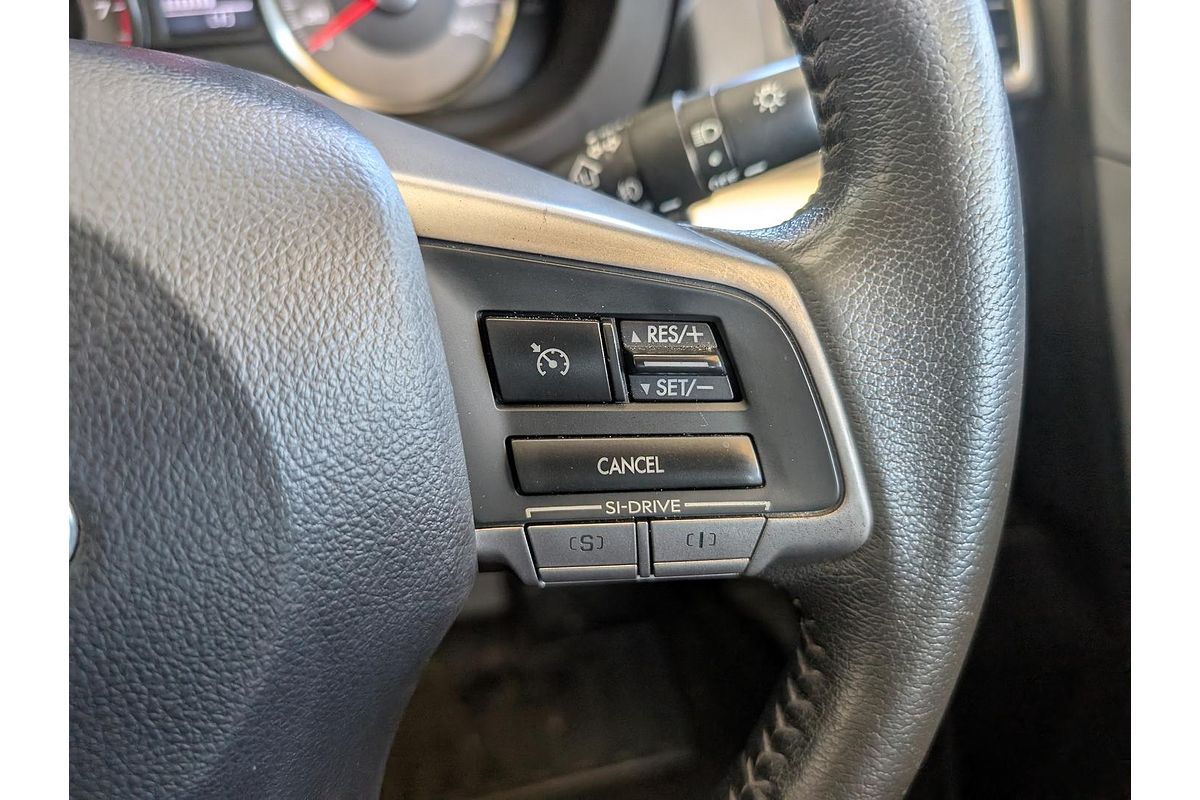 2015 Subaru Forester 2.0i-L S4