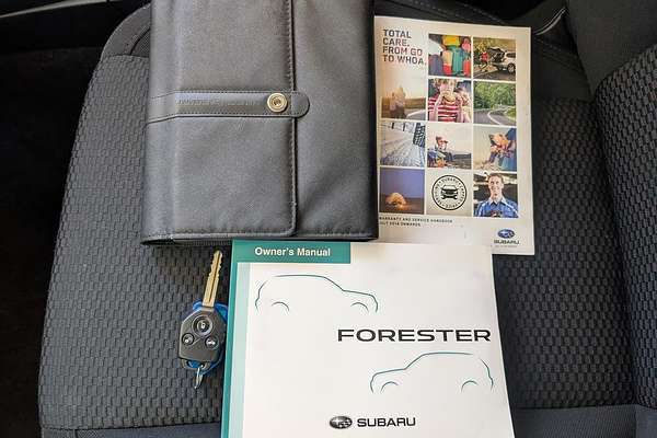 2015 Subaru Forester 2.0i-L S4