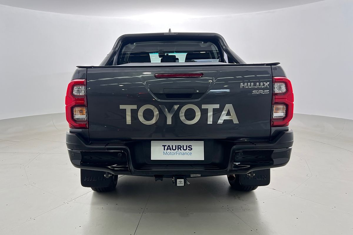 2024 Toyota Hilux SR5 48V GUN126R 4X4