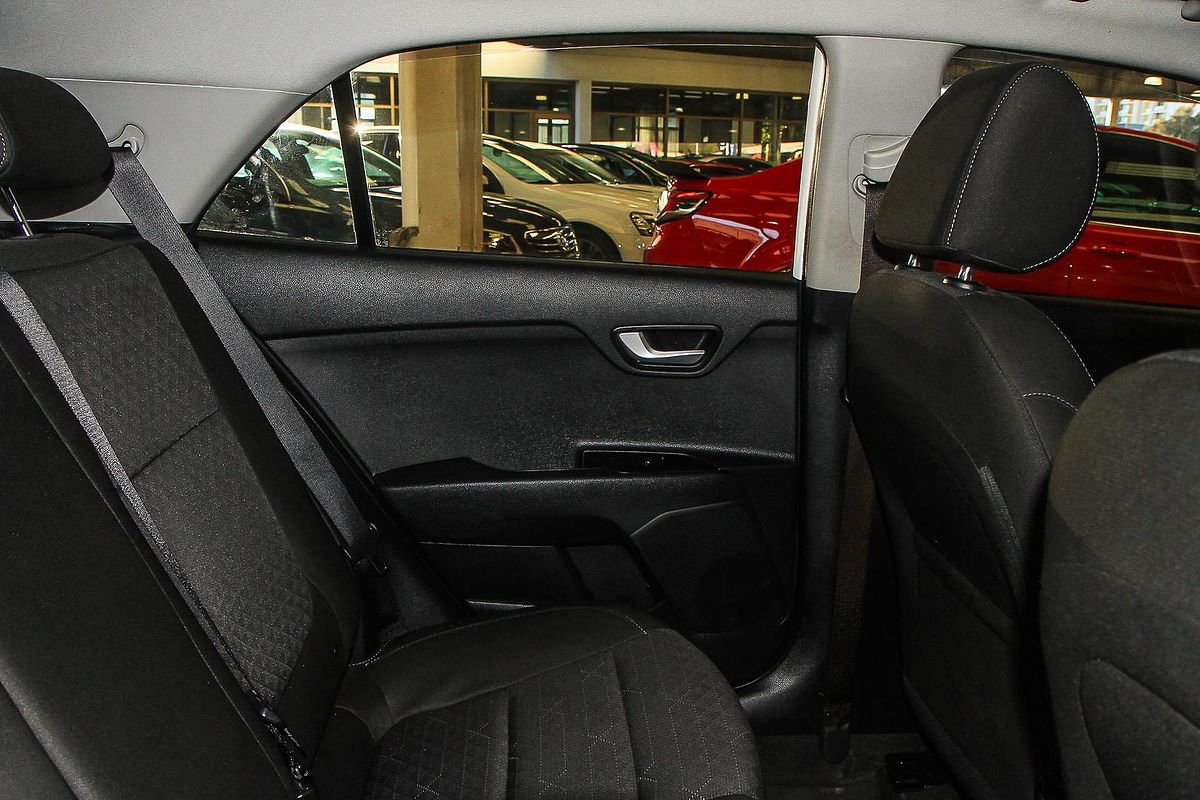 2021 Kia Rio S YB