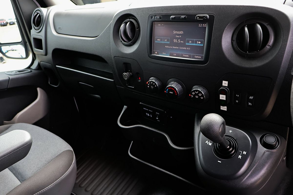 2018 Renault Master X62 LWB