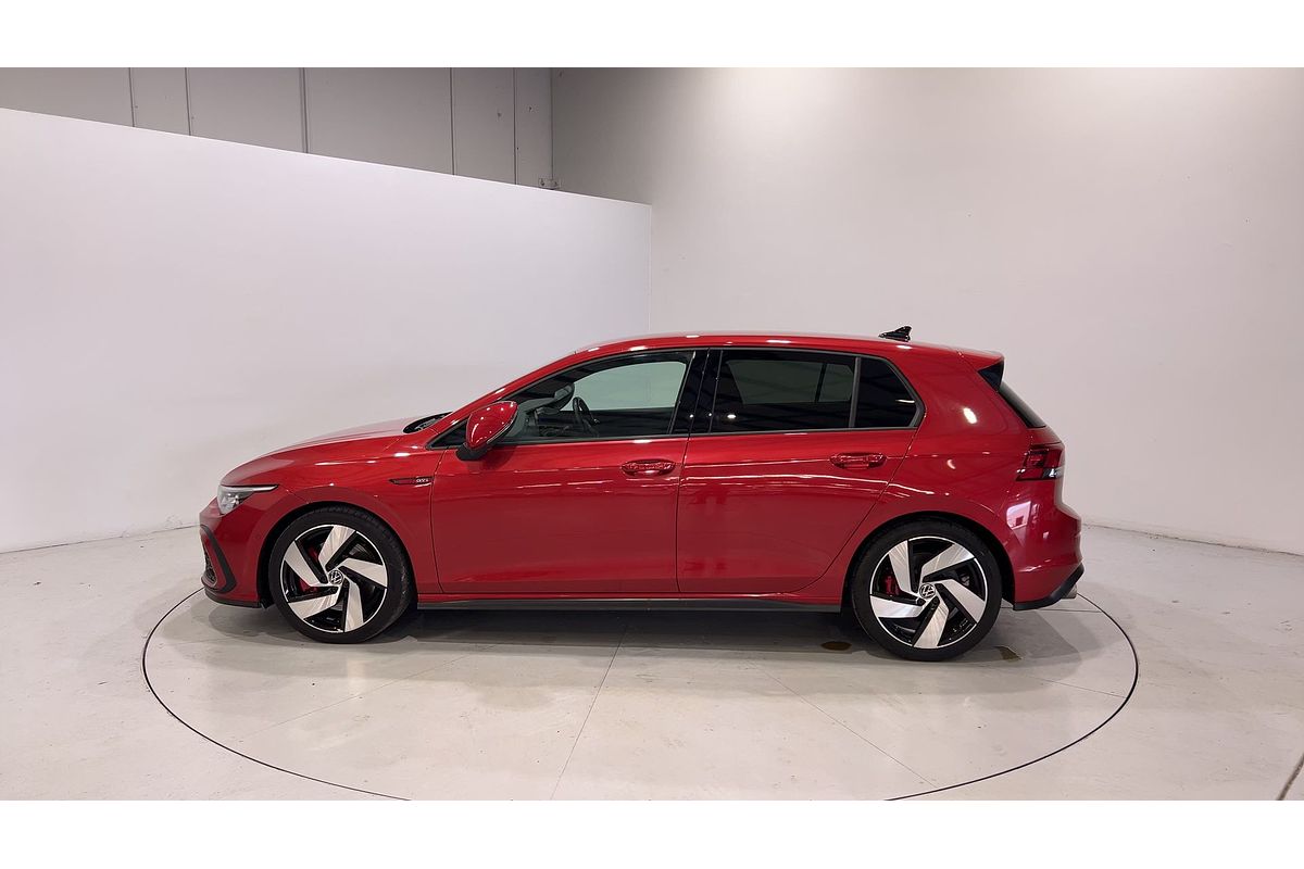 2022 Volkswagen Golf GTI 8