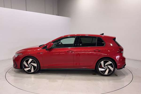 2022 Volkswagen Golf GTI 8