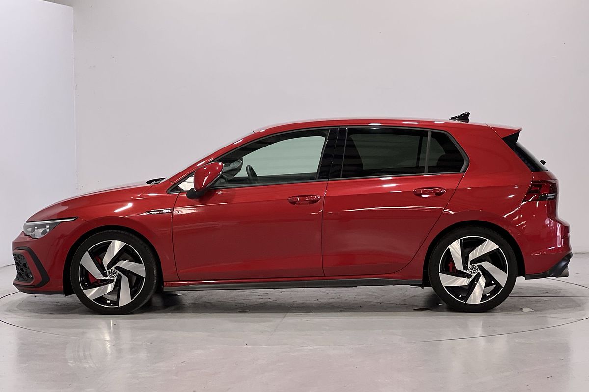 2022 Volkswagen Golf GTI 8