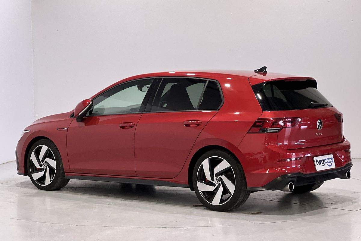 2022 Volkswagen Golf GTI 8
