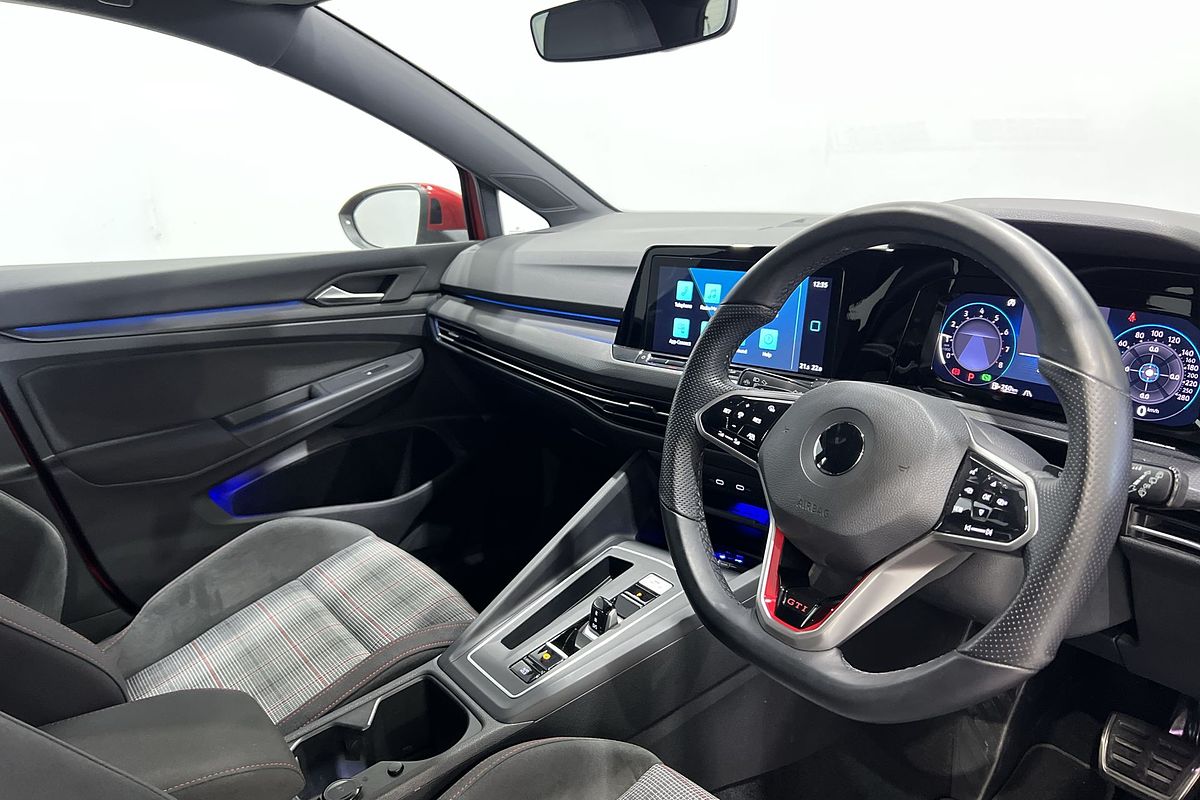 2022 Volkswagen Golf GTI 8