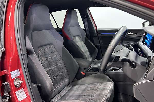 2022 Volkswagen Golf GTI 8