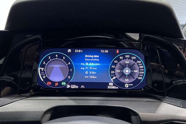 2022 Volkswagen Golf GTI 8