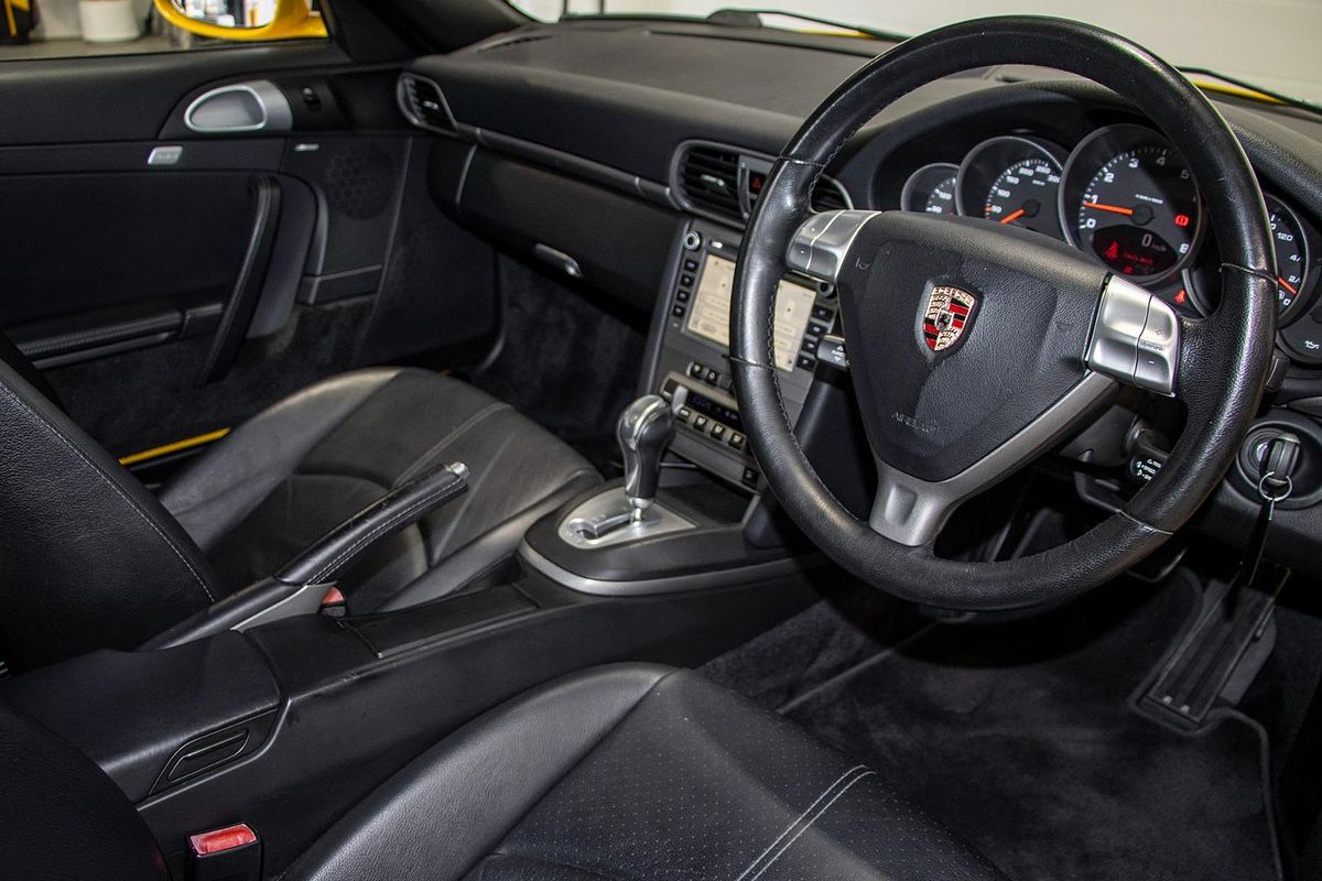 2006 Porsche 911 Carrera 997