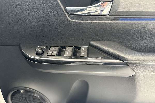 2024 Toyota Hilux Rogue 48V GUN126R 4X4