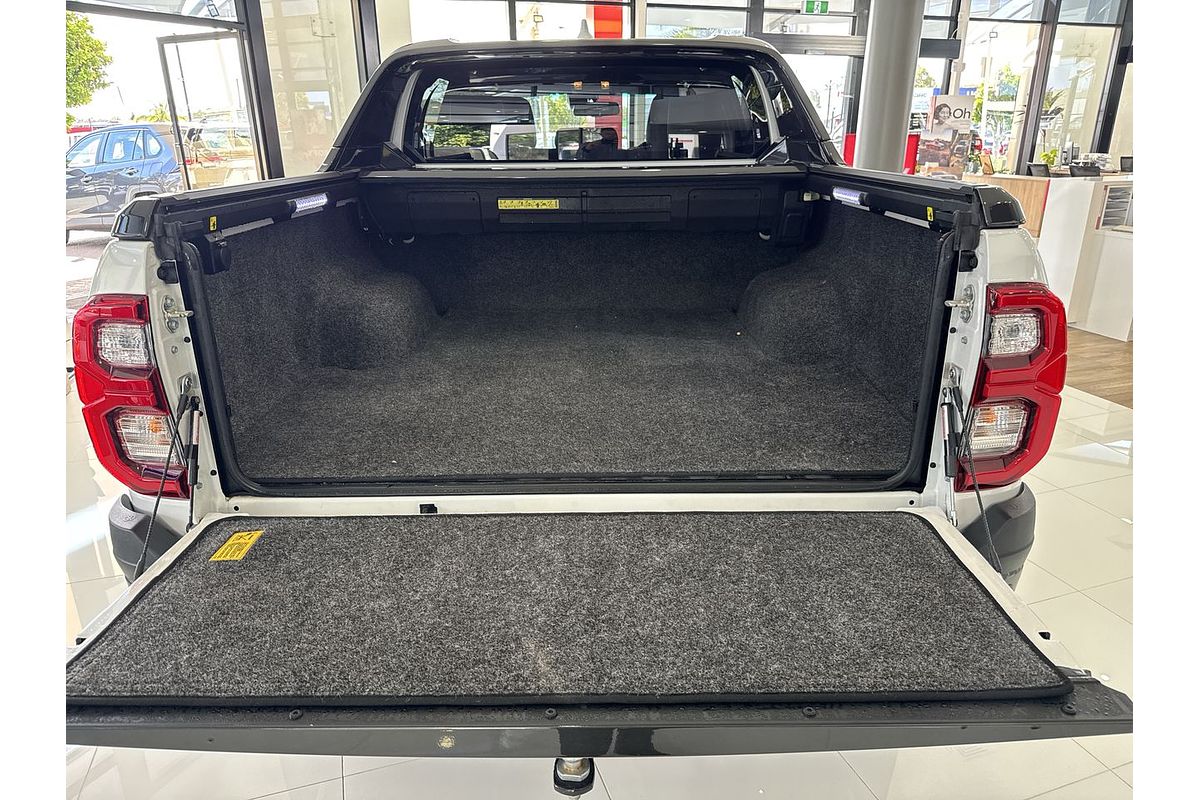 2024 Toyota Hilux Rogue 48V GUN126R 4X4