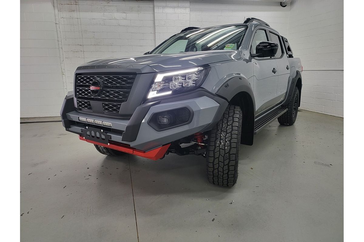 Nissan NAVARA 4X4 2.3 DSL AUTO DC P4X WARRIOR