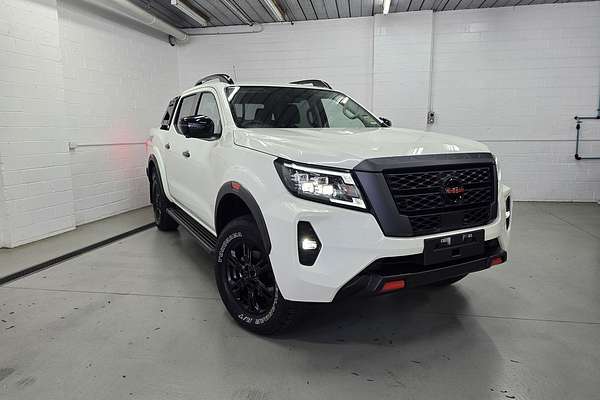 2025 Nissan Navara PRO-4X D23 4X4