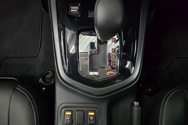 2025 Nissan Navara PRO-4X D23 4X4